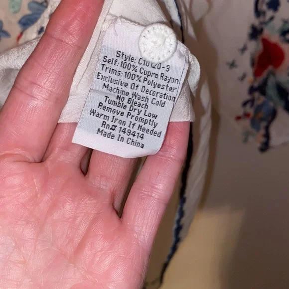 Blouse - Picture 5 of 6